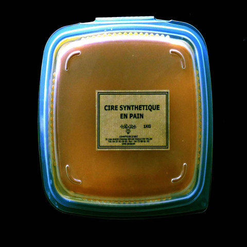 CIRE SYNTHETIQUE  EN PAIN